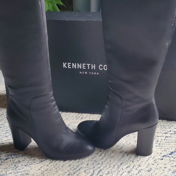 Kenneth Cole Tall Black Boot Size 8 - Picture 2 of 13